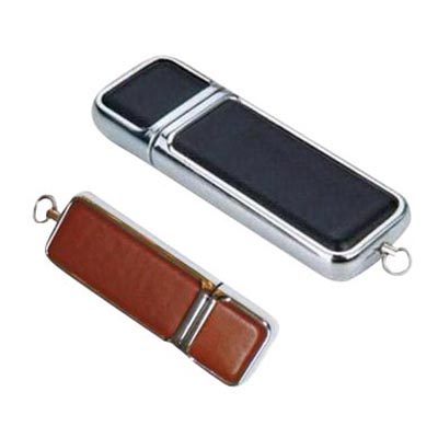 RML11 Leather USB Flash Drive