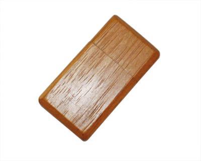 RMW12 Wood USB Flash Drive